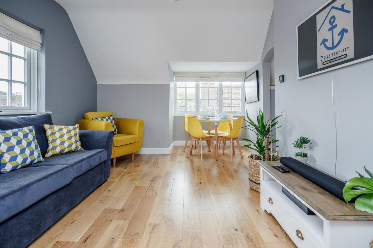 The Gem Of Central Winchester - Sleeps 4 Bagian luar foto
