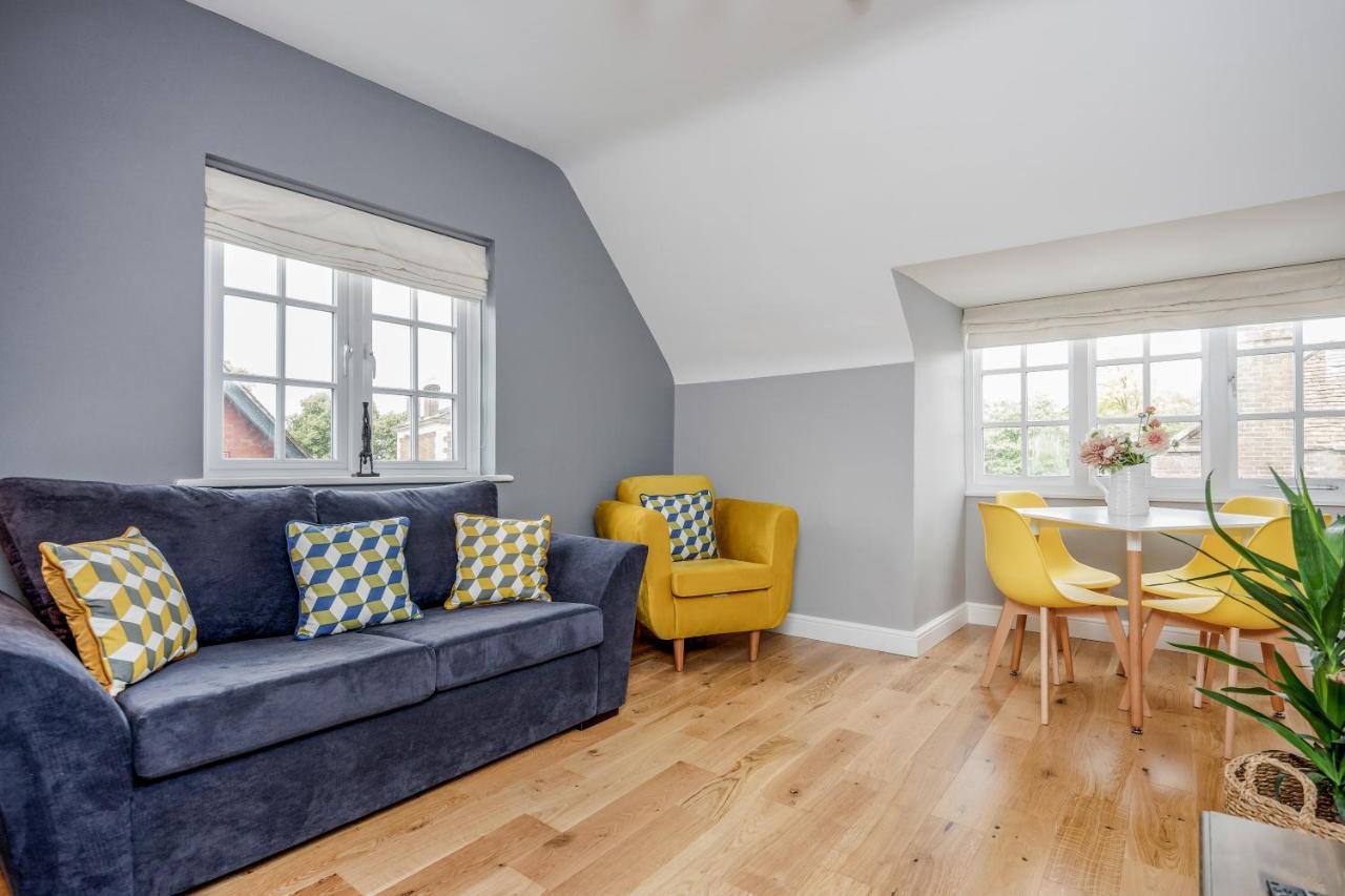 The Gem Of Central Winchester - Sleeps 4 Bagian luar foto