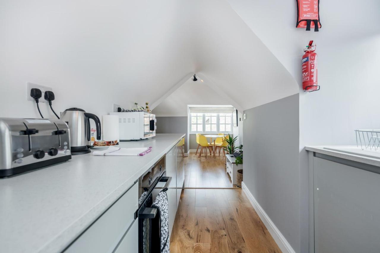 The Gem Of Central Winchester - Sleeps 4 Bagian luar foto