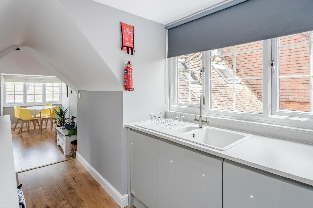 The Gem Of Central Winchester - Sleeps 4 Bagian luar foto